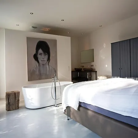 Wellness With Private Sauna *